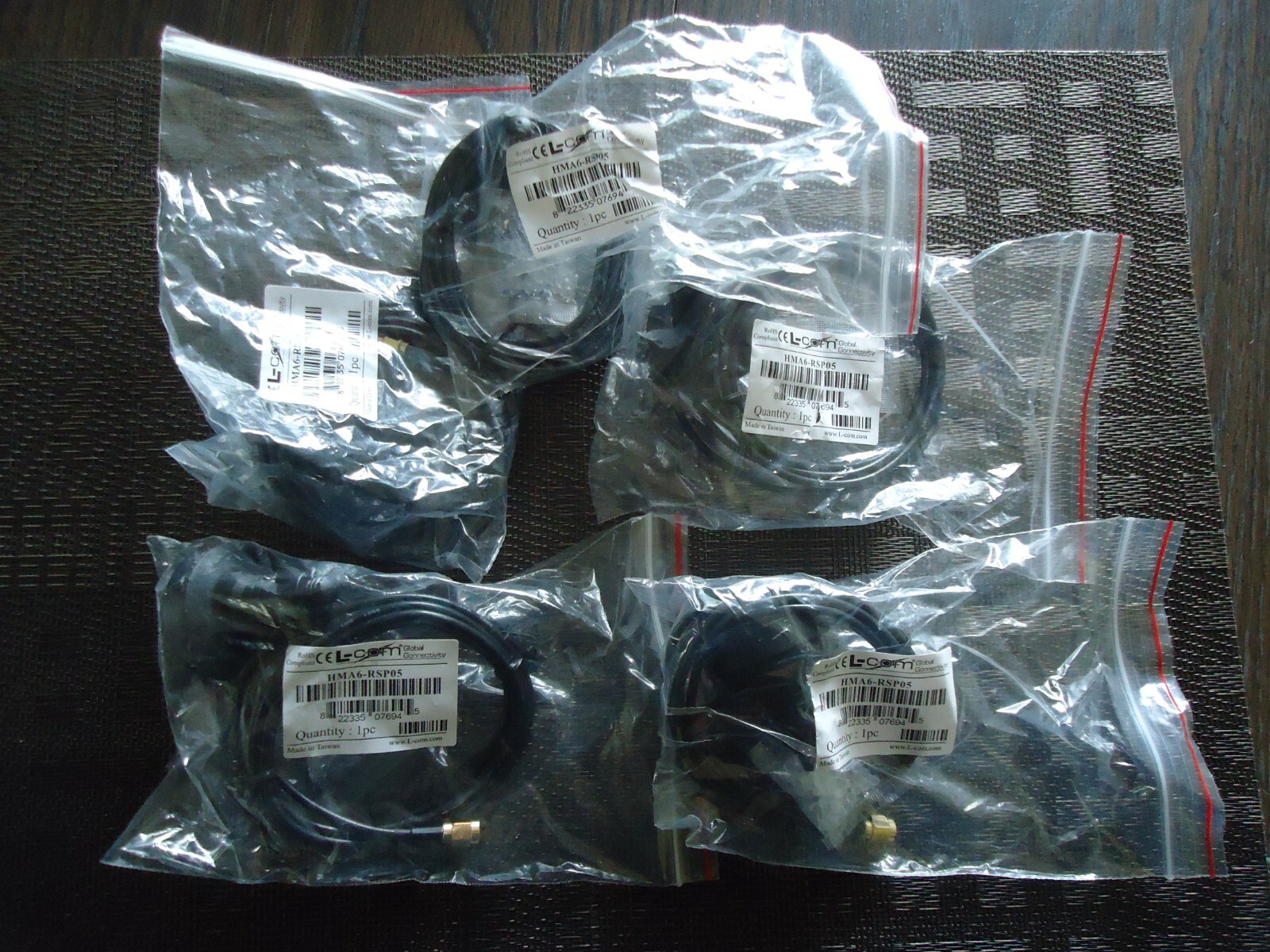 5 new L-Com HMA6-RSP05 Rubber duck magnetic mount with 5′ cable. Made in Taiwan.