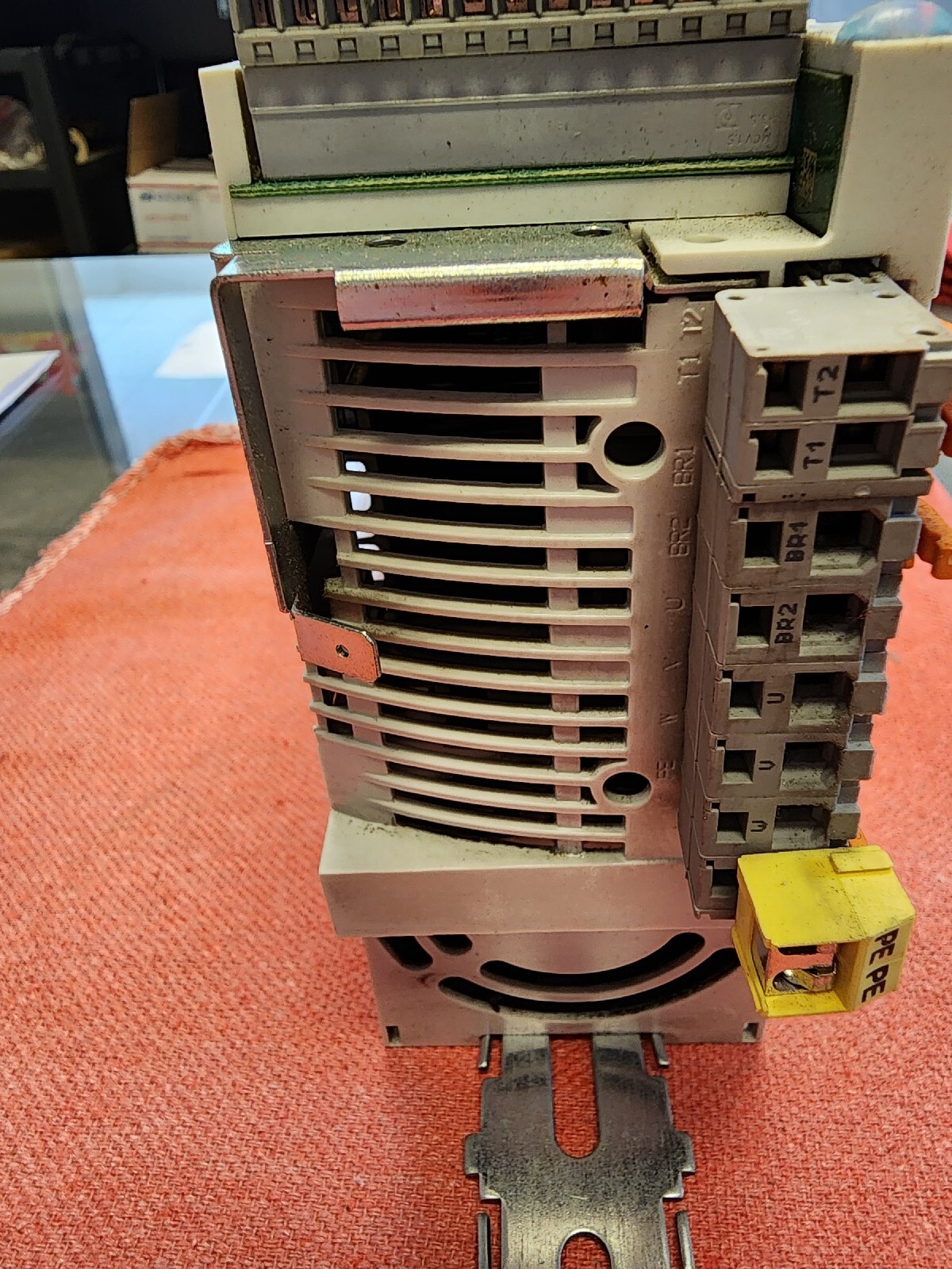 LENZE E82EV152_4C (Pre owned)