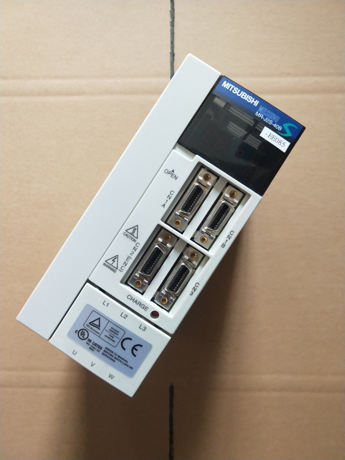 used Mitsubishi drives MR-J2S-40B-EE085 Tested In Good Condition