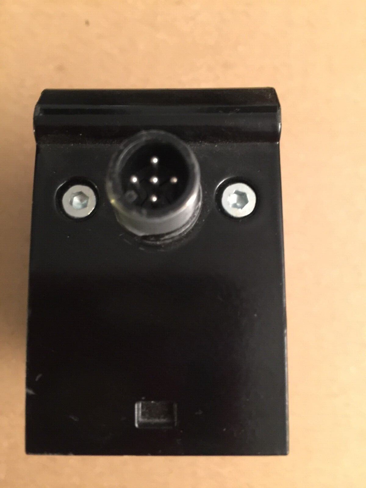 SICK DT50-P2113 / SICK 1047314 Mid-Range Distance Measuring Sensor