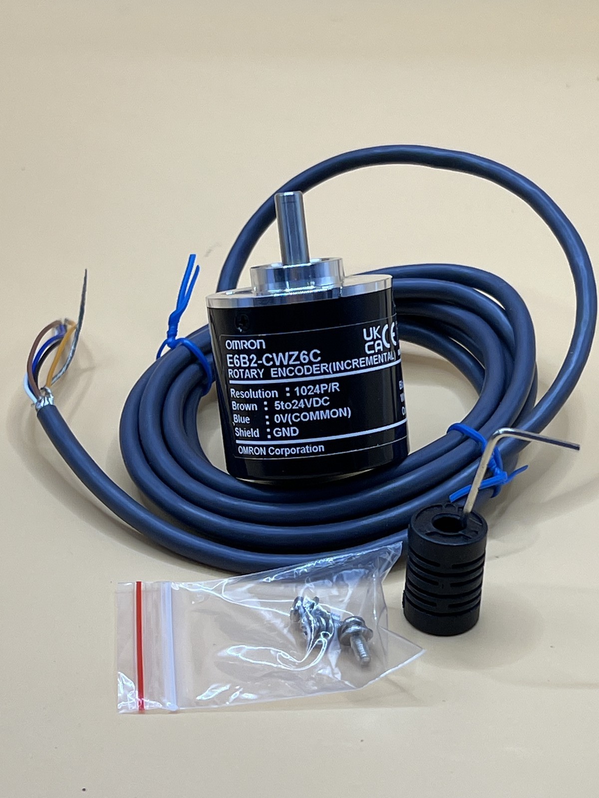 ONE OMRON Encoder E6B2-CWZ6C 1024P/R New NEW