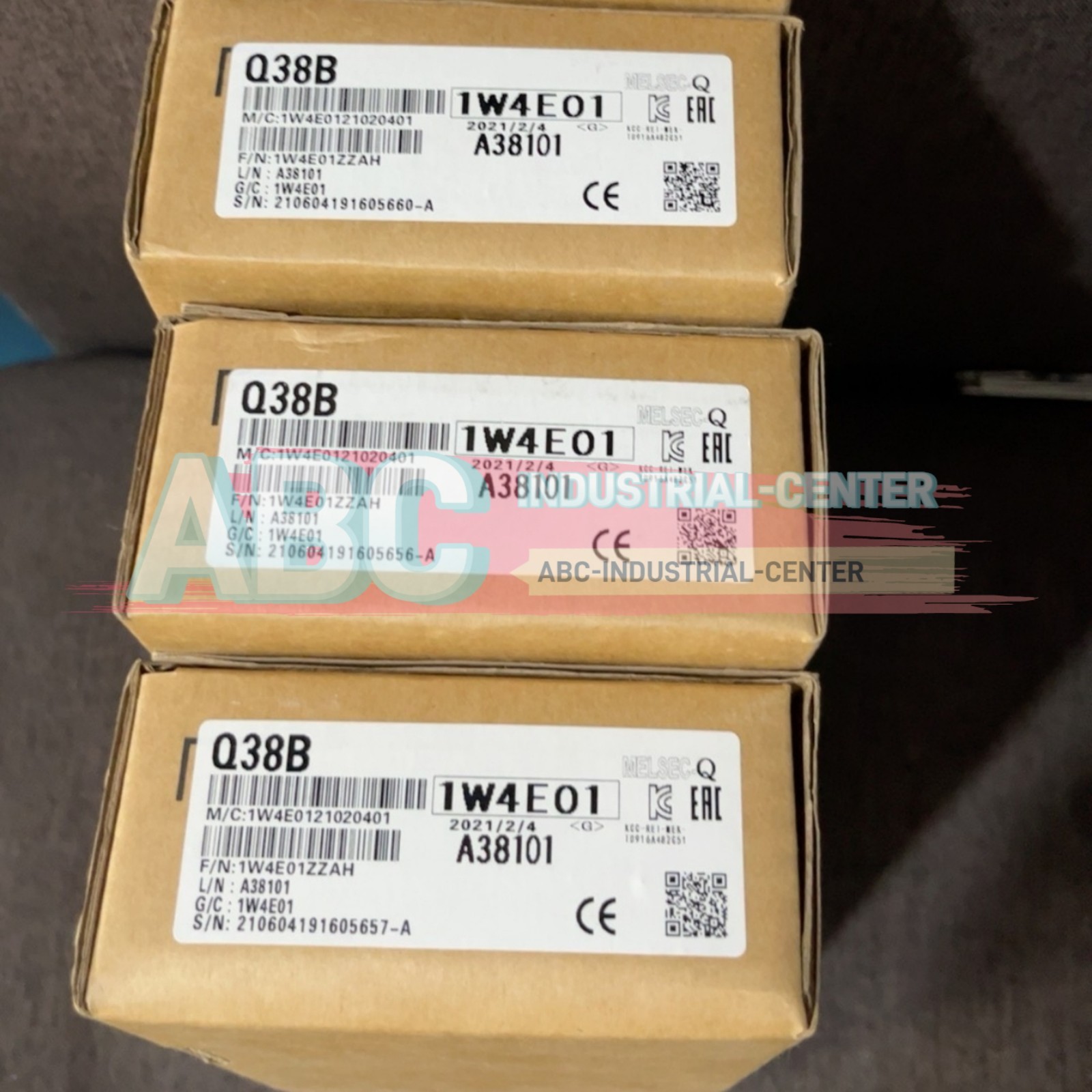 1PCS New Mitsubishi Q38B Basic base unit Power module#