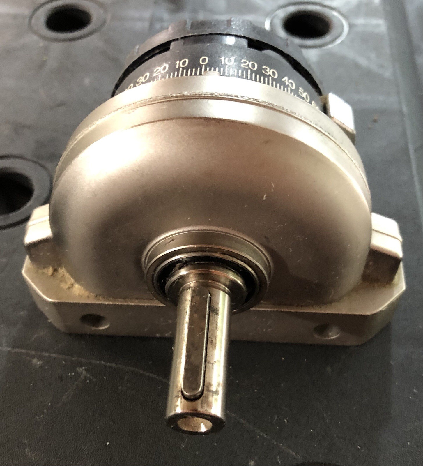 1PC Festo DSR-25-180-P 11911 Pneumatic Rotary