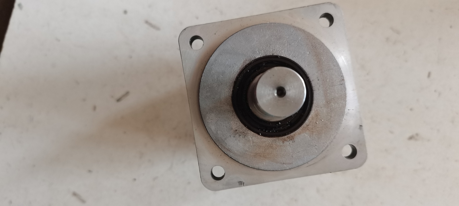 1Pcs Mitsubishi motor HF-KN73J-S100 Welcome counteroffer