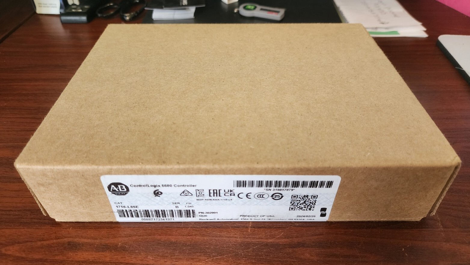 NEW ORGINAL PACKAGING Allen Bradley 1756-L85E Series B Controller – U.S. SELLER