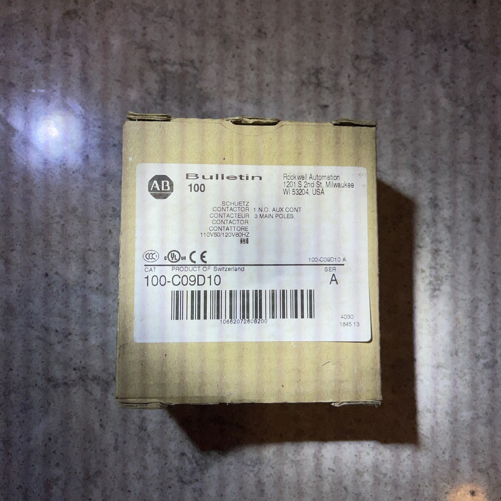NEW Allen Bradley 100-C09D10 contactor FAST SHIPPING UPS Shipping