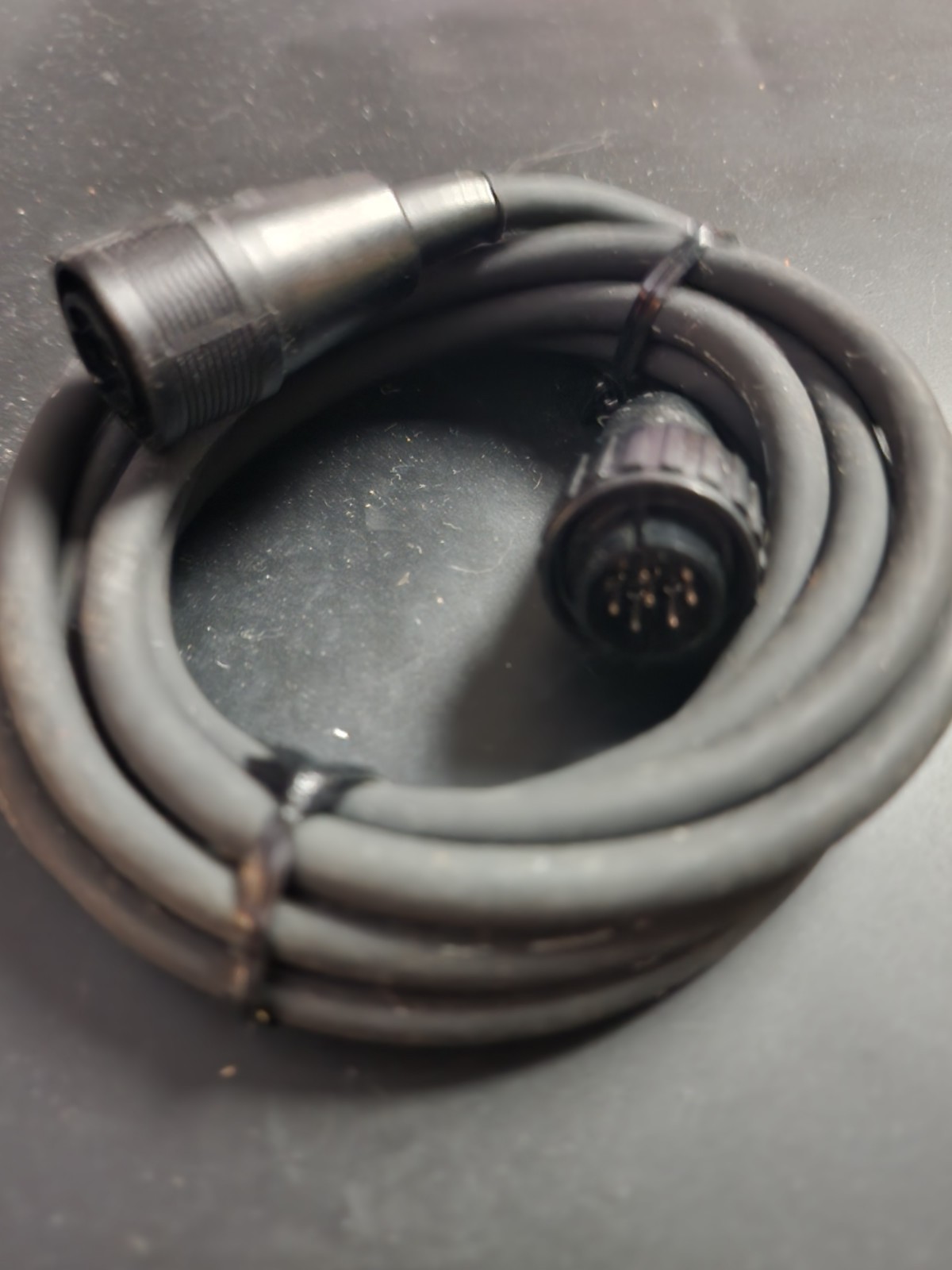 AWM E41447 STYLE 2990 BOC. VW-1 Cable – ABOUT 3 FEET – 8 pins
