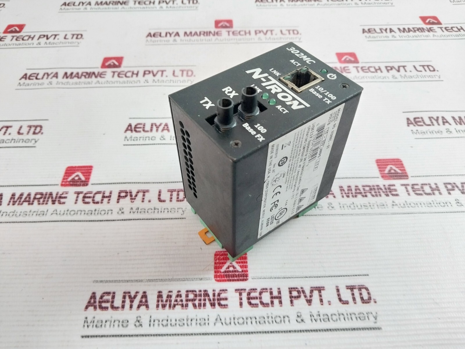 N-TRON 302MC-ST Media Converter