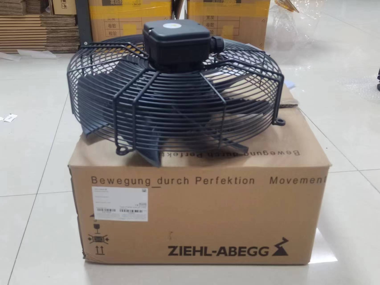 1PC New ziehl-abegg FN035-VDK.0F.V7P2 Axial-Flow Fan FN035VDK.0F.V7P2