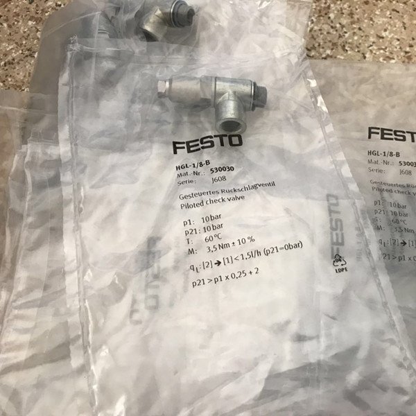 1PCS New FESTO HGL-1/8-B 530030 Throttle Valve Free Shipping