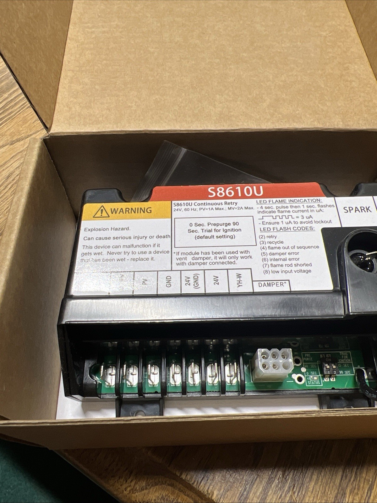 1PCS Brand New Honeywell S8610U3009 Universal Intermittent Pilot Ignition