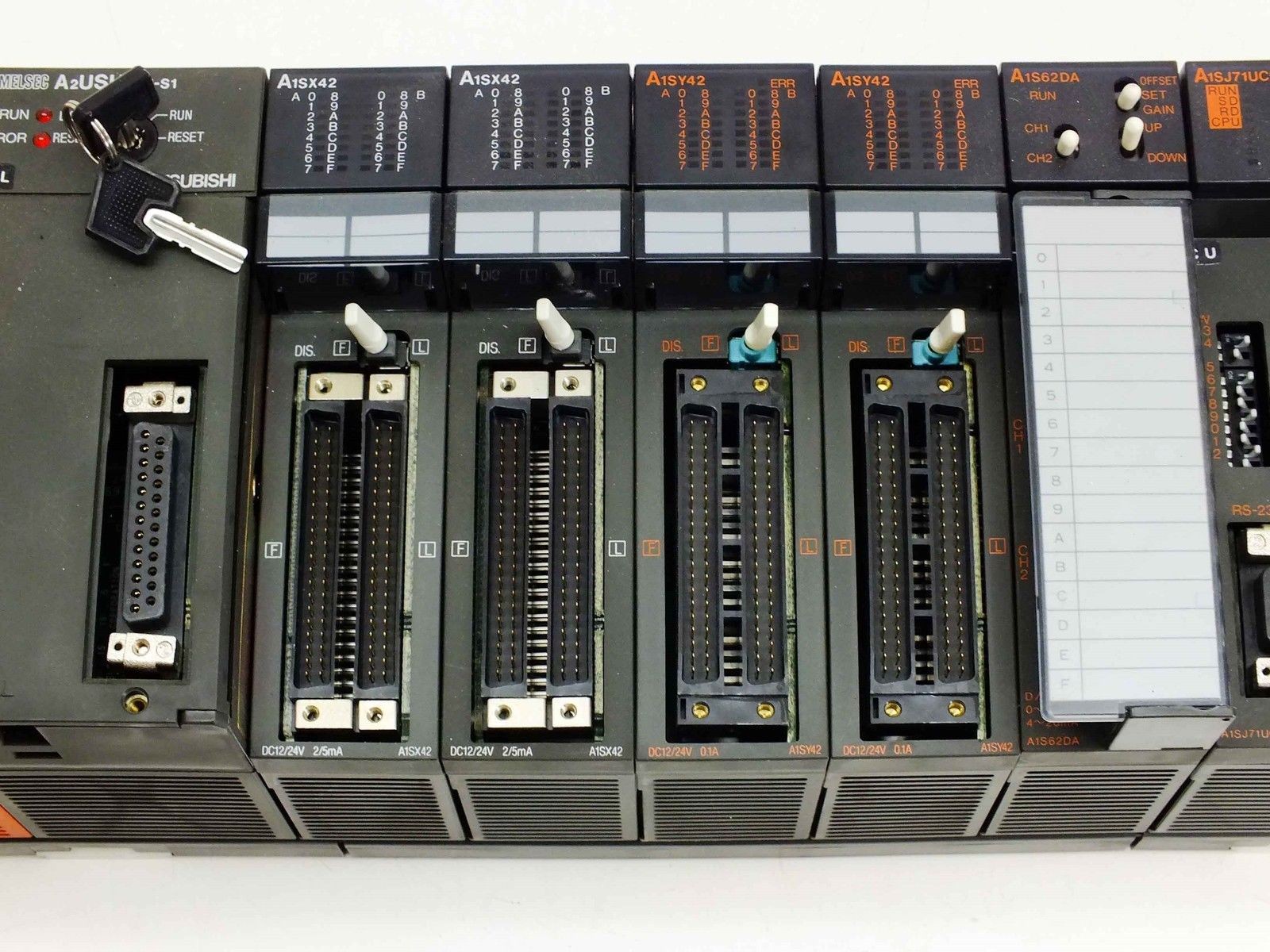 Mitsubishi A1S38B MELSEC-A CPU Base Unit w/ CPU PS Input Ouput D/A Converter etc