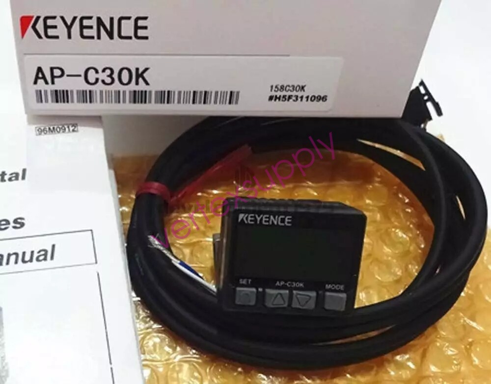 1PC New Keyence AP-C30K Pressure Sensor APC30K In Box Brand new.