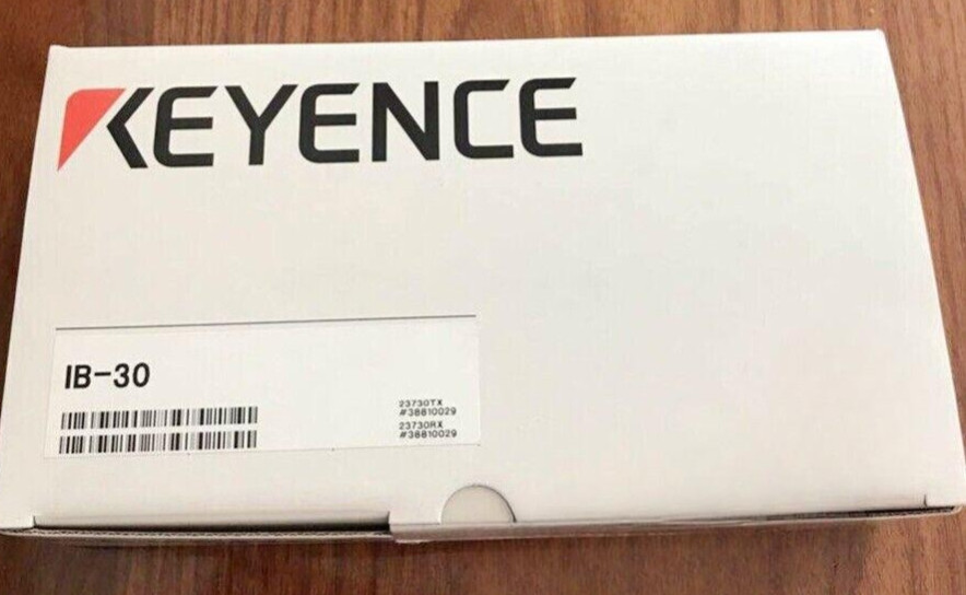 1PCS Brand New Keyence IB-30 Laser Sensor Fast shipment