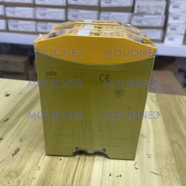 NEW pilz 773540 Safety Relay New Sealed Fast delivery