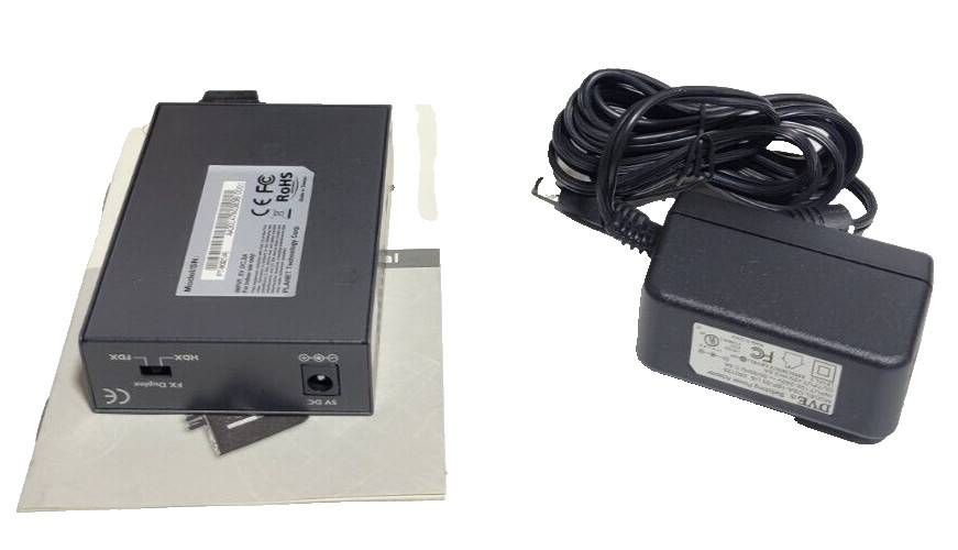 PLANET TECHNOLOGY FT-802 MEDIA CONVERTER NEW.