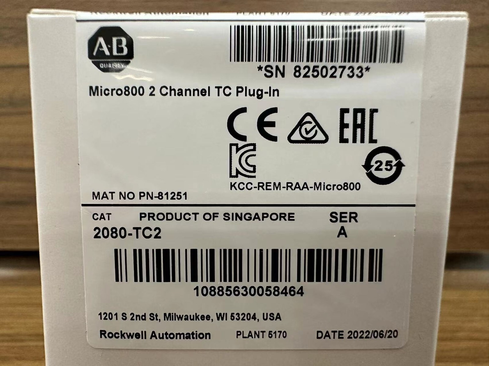 2080-TC2 AB Micro800 2-channel TC Plug-in New Factory Sealed US Free Tax