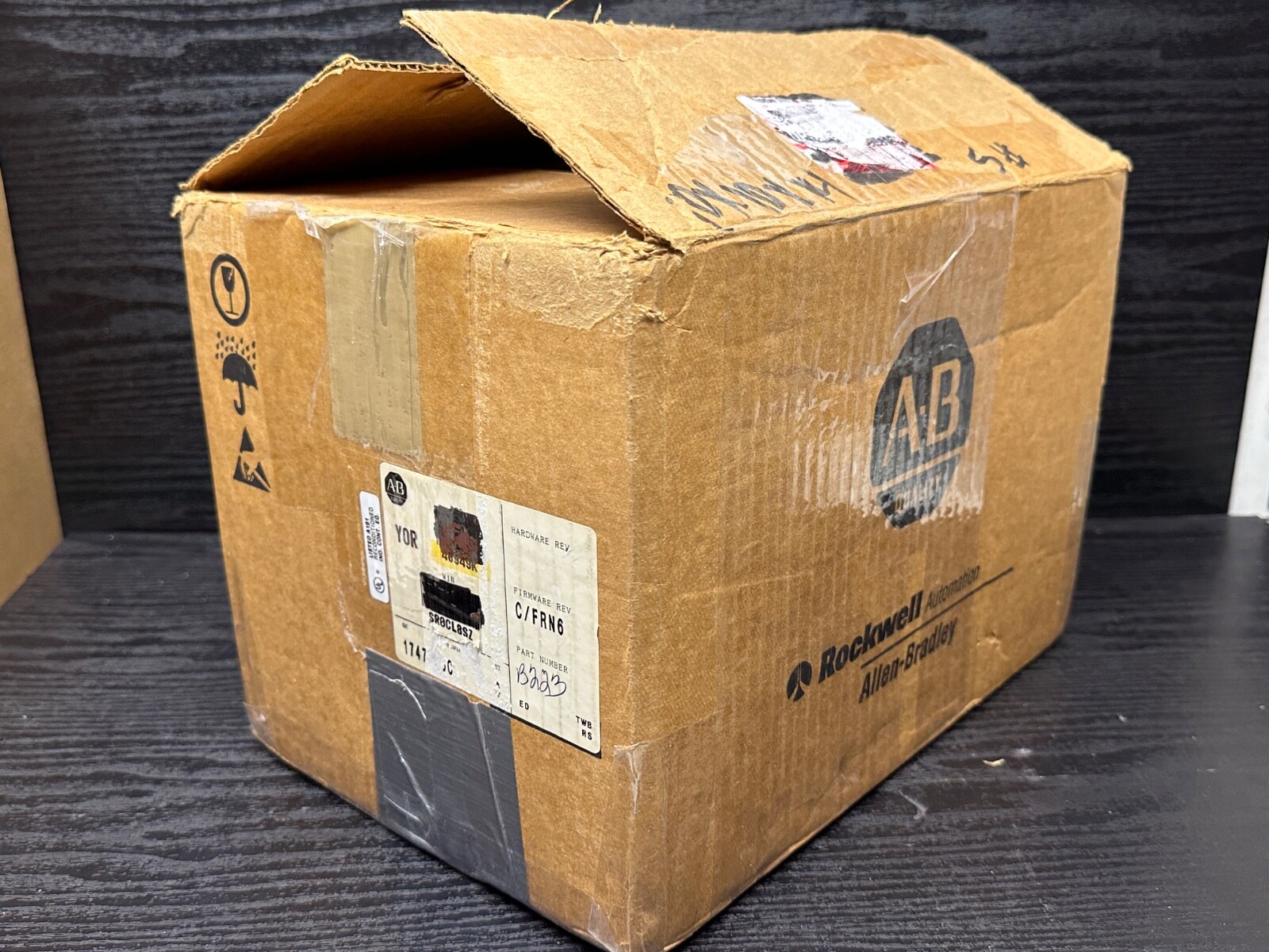 Surplus Open Allen Bradley 1747-L40C C FRN 6 SLC 500 Fixed Processor Unit 40 I/O