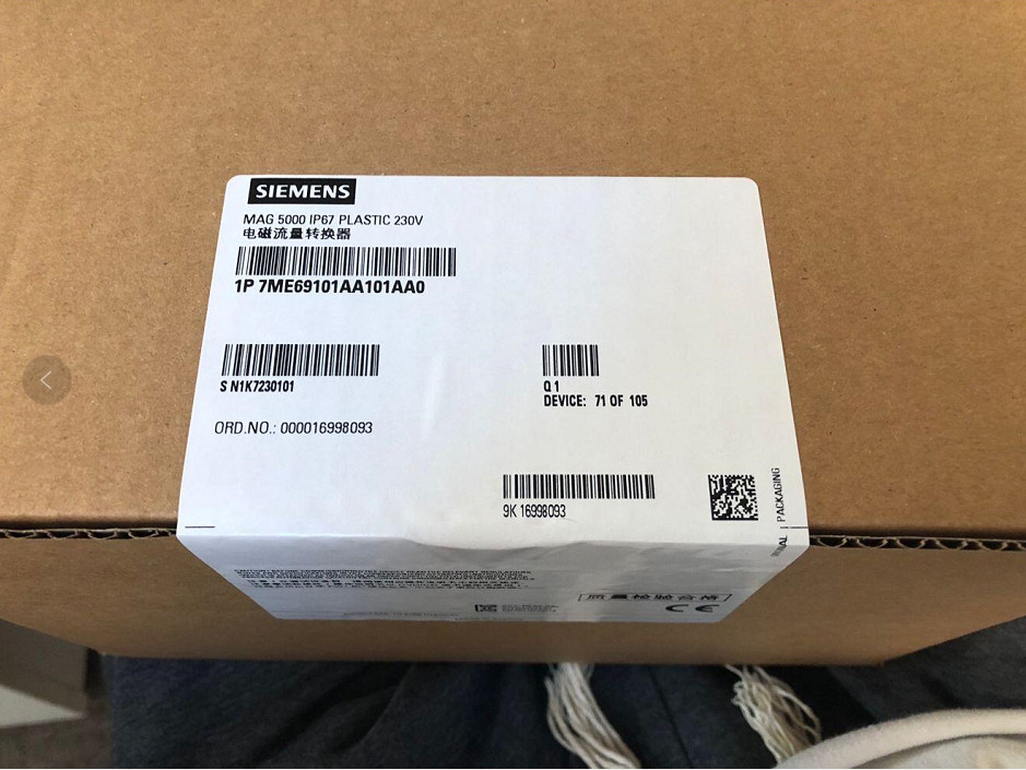 Siemens 7ME6910-1AA10-1AA0 MAG 5000 Transmitter New One 7ME6 910-1AA10-1AA0