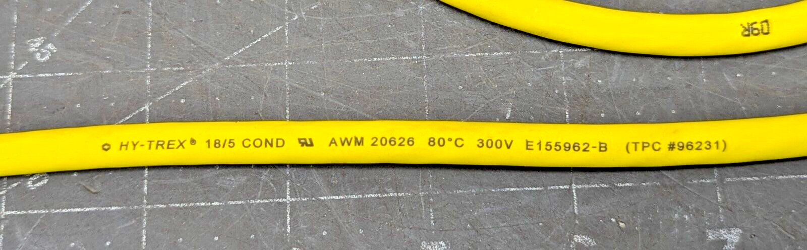 12 Foot Device Net 18/5AWG Male/Female Patch Cord HY-TREX AWM 20626 [A1S3]