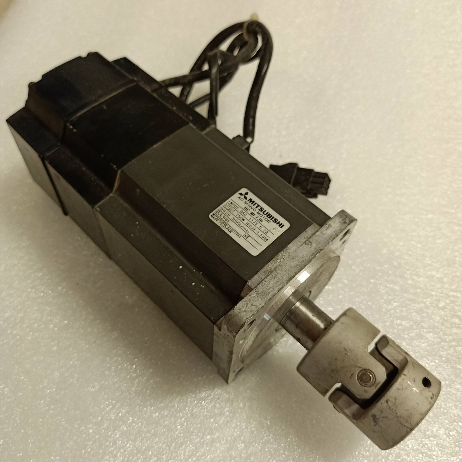 USED MITSUBISHI AC Servo Engine HC-MF73B HCMF73B Tested It In Good Condition