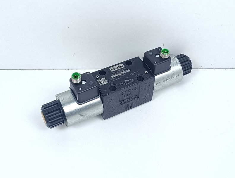 Parker Directional Control Valve D1VW004CNJDJS3591 Directional Control Valve EXCELLENT CONDITION