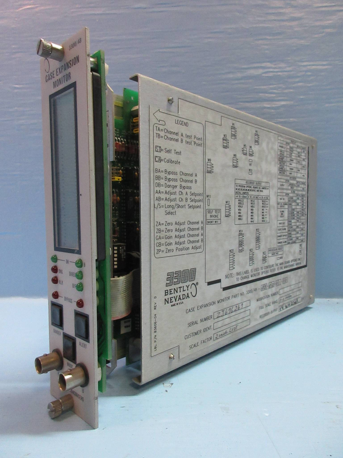 Bently Nevada 3300/48-03-02-01-00 Case Expansion Monitor Module 3300/48 82803-01