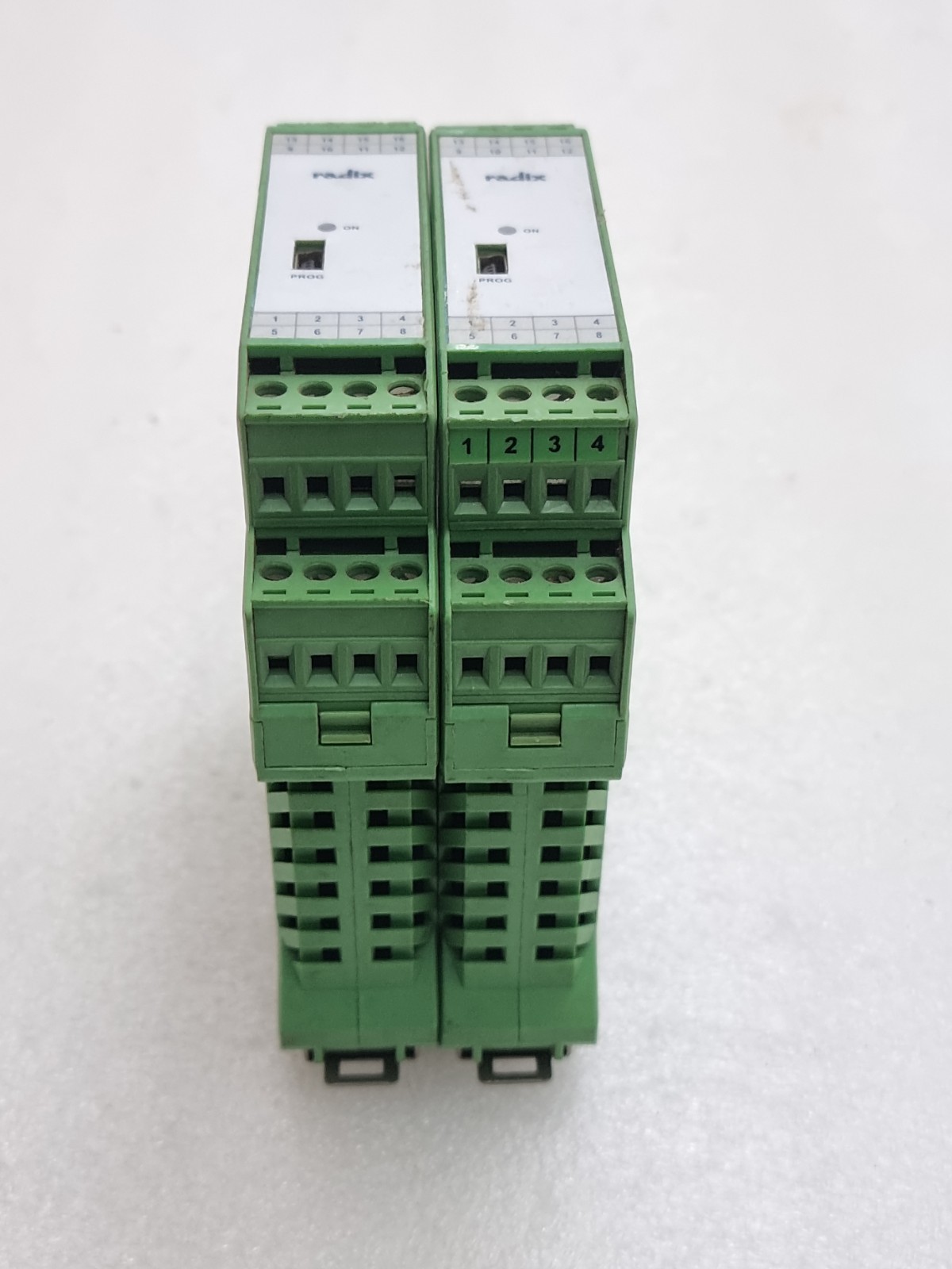 Lot Of 2 Pcs Radix Model SCC313 Signal Isolator 24Vdc