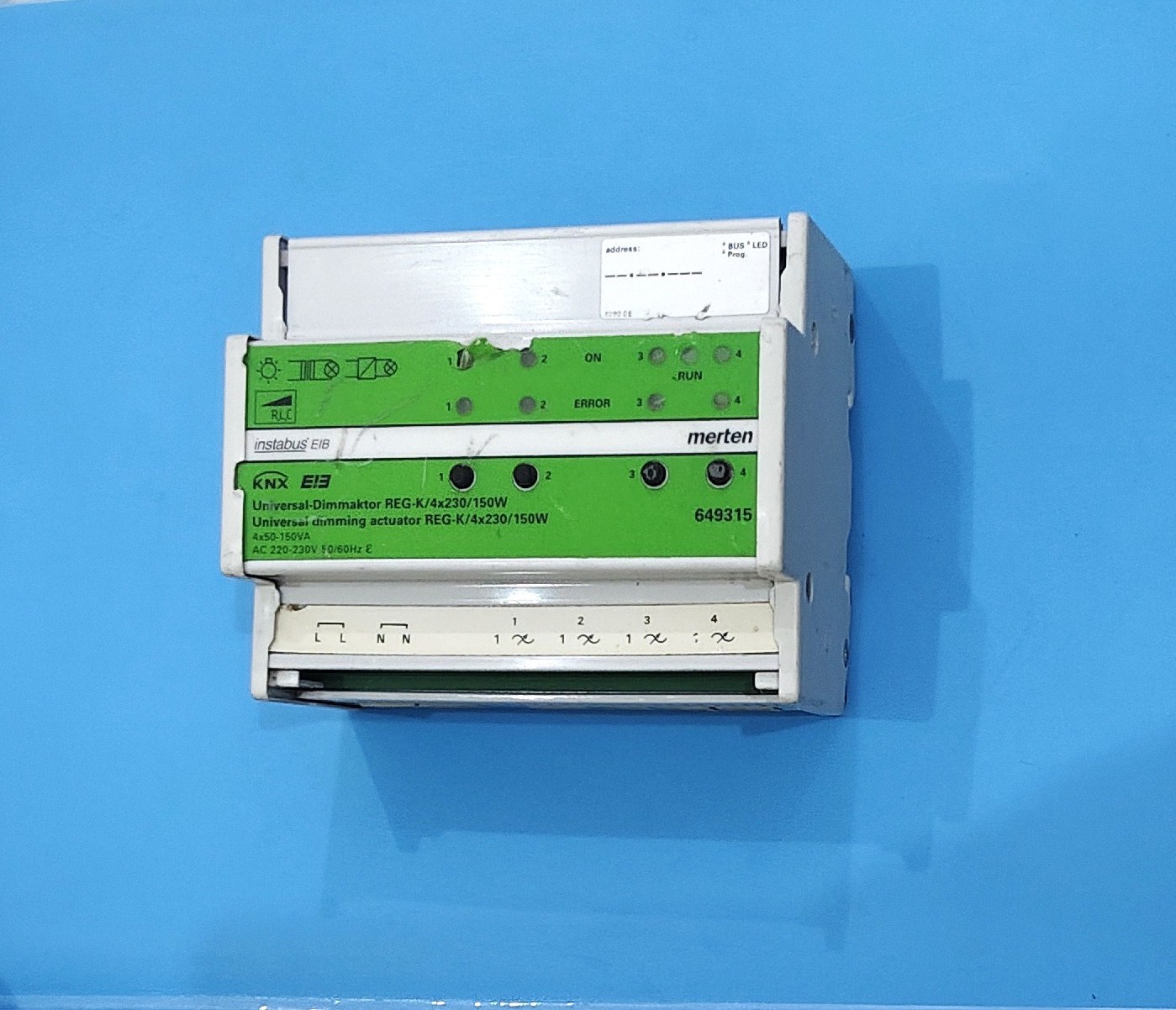 merten 649315 Uinversal Dimming Actuator REG-K/4X230/150W