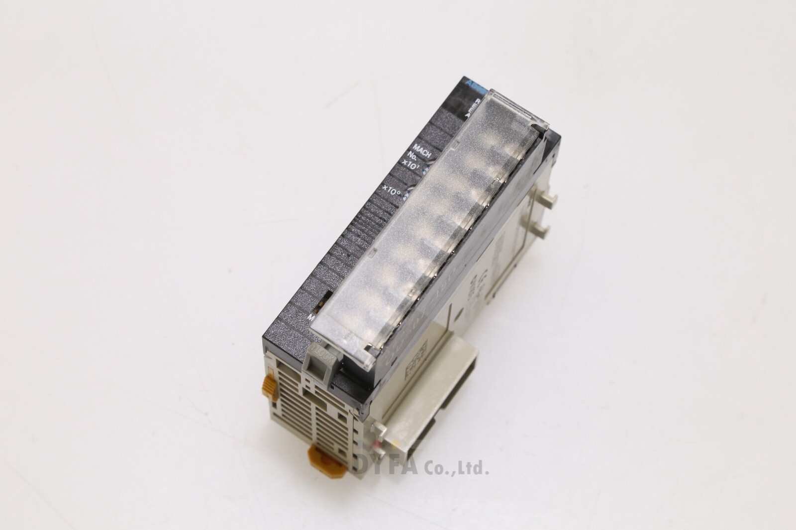 OMRON used CJ1W-AD081-V1 A/D UNIT PLC-I-1422=9T25