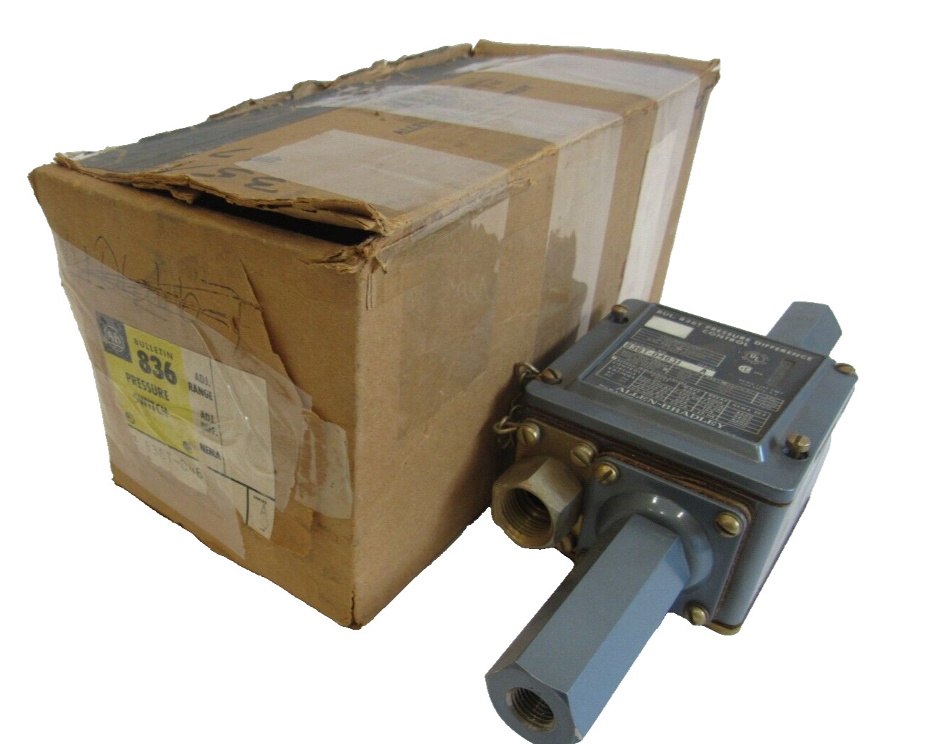 ALLEN BRADLEY 836T-D463J PRESSURE SWITCH SERIES A 836TD463J NEW, SURPLUS