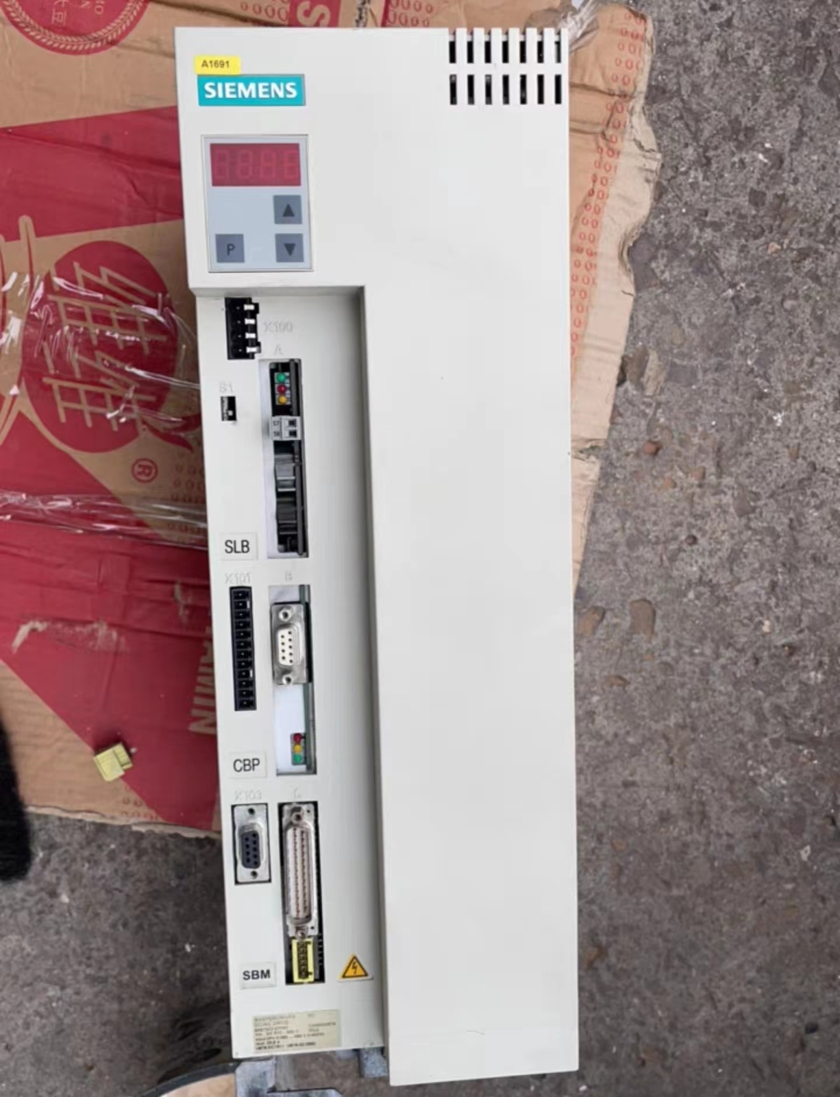 SIEMENS 6SE70 6SE7022-6TP50-Z