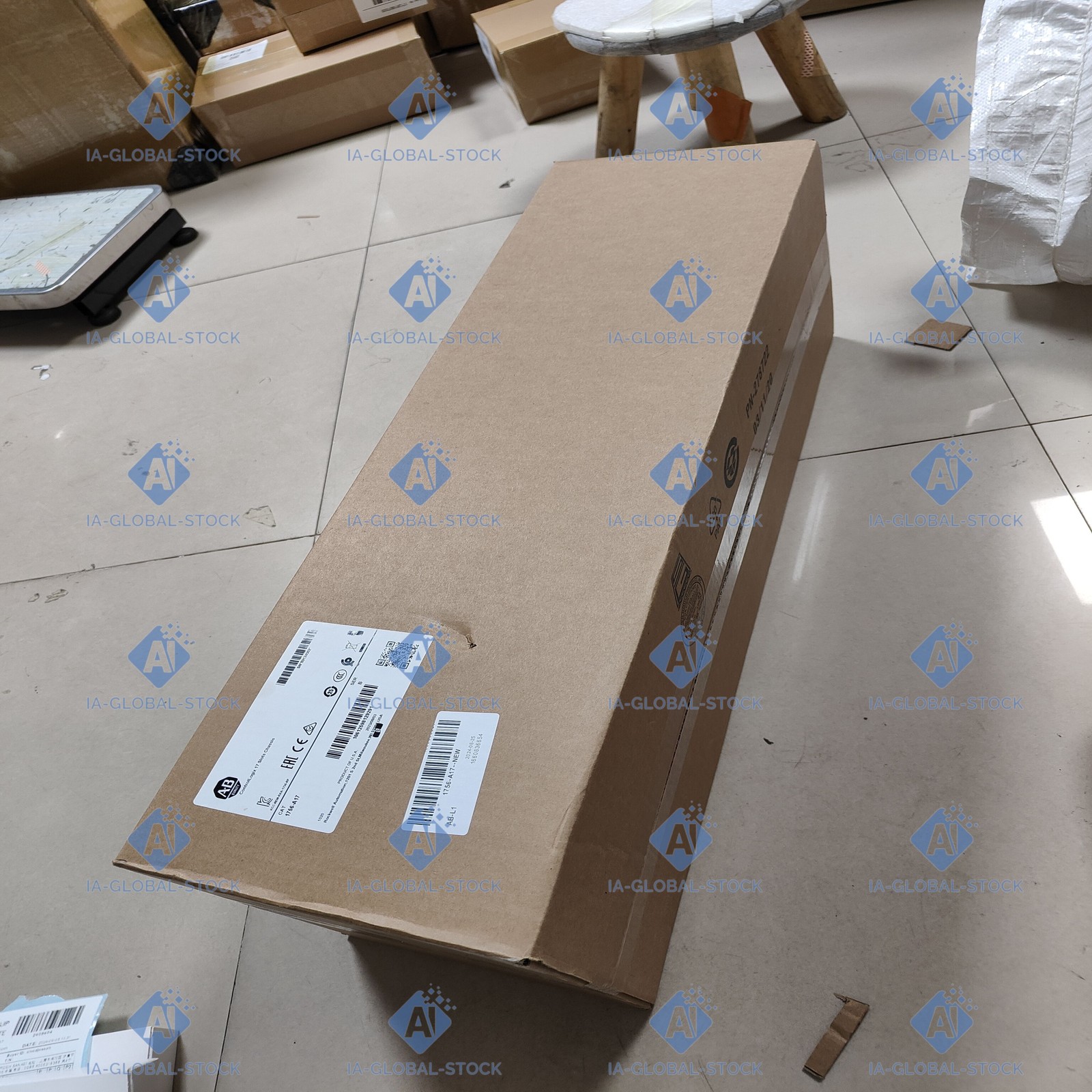 Free Shipping One unit Brand NEW Allen-Bradley 1756-A17 High Quality