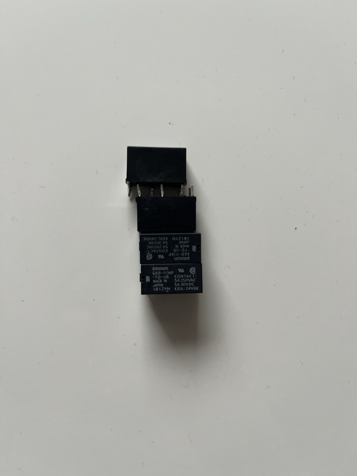 G6B-1174P-FD-US DC24 Omron PLC Output Relay 24VDC Coil Lot of 4