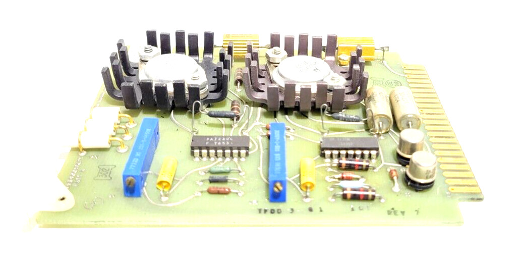 SCC 195B9001PCP1 PATT A 15V TRACKING REGULATOR CIRCUIT BOARD USED.