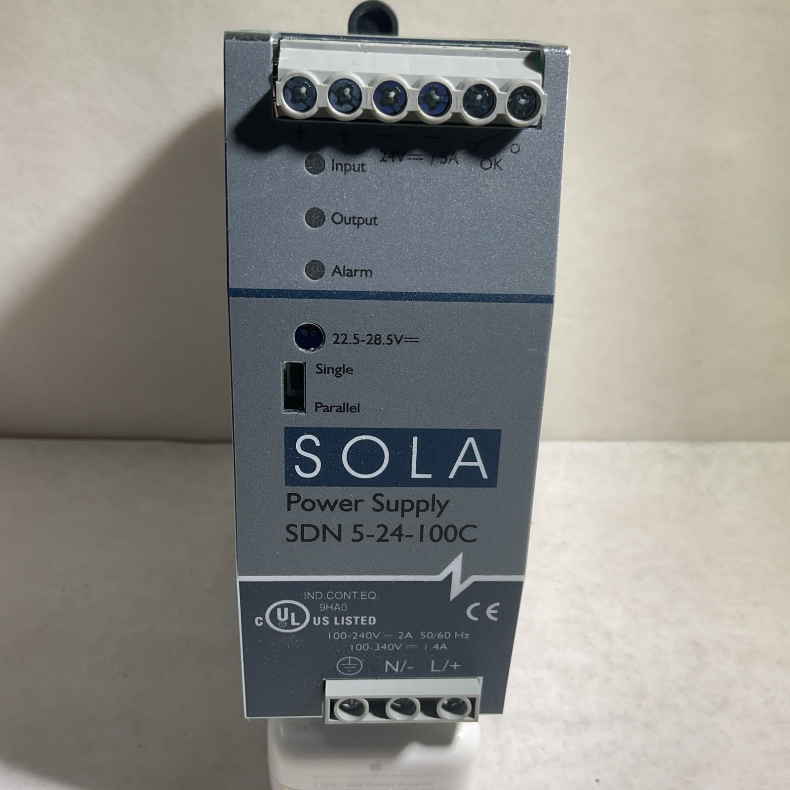 Emerson Sola SDN 5-24-100C Power Supply 100-240v-ac 5a – NEW