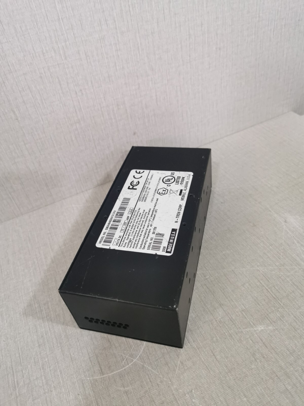 N-TRON 517FX Industrial Ethernet Switch 336A4940DNP517FX