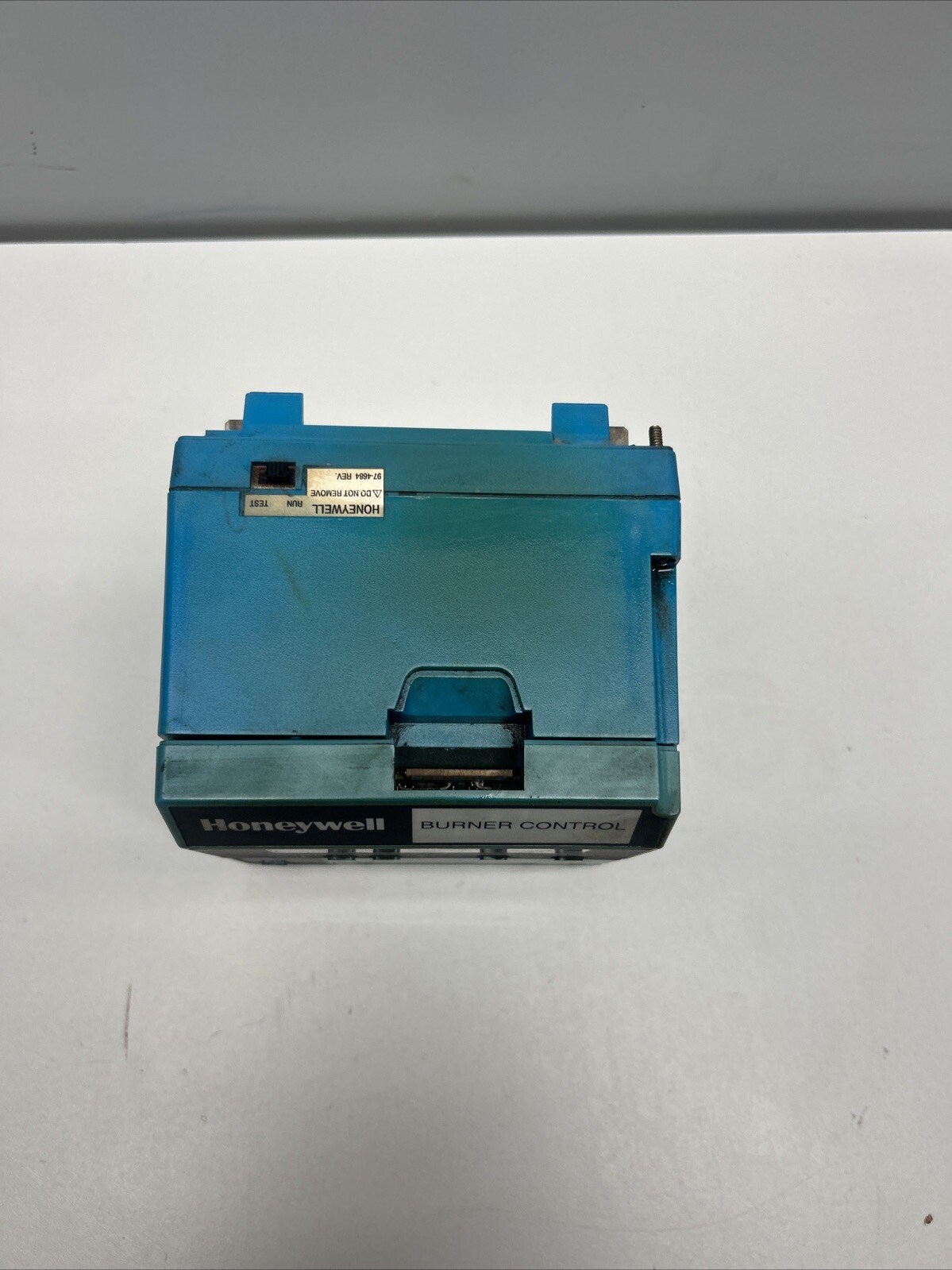 Honeywell Vapor RM7800L1046 Burner Control Module – FREE SHIPPING
