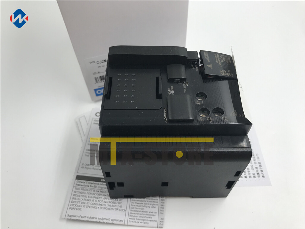 1pcs Omron Brand New CJ2M-CPU33 CJ2MCPU33 PLC New IN BOX