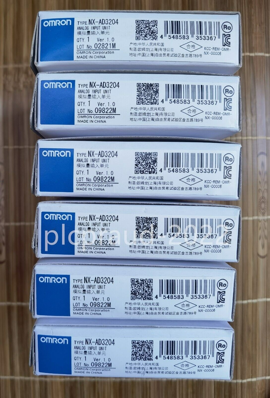 NX-AD3204 Original Omron New in Sealed Box Free Shipping