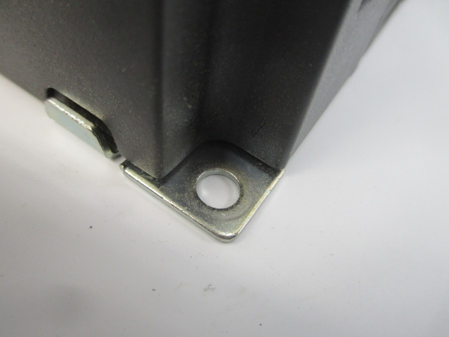 SIEMENS 6SE6440-2AD25-5CA1 380-480VAC 17.3A (AS PICTURED) UNMP