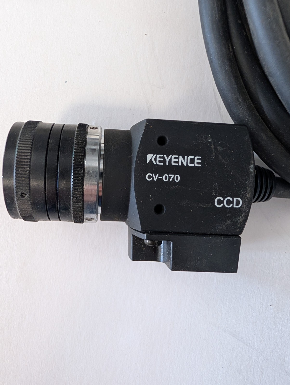 KEYENCE CV-070 CCD Color Machine Vision Camera 16mm Lens Cable
