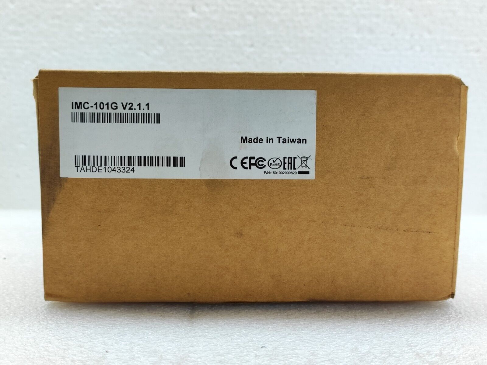 1PC New In Box MOXA Industrial Grade Photoelectric Converter IMC-101G