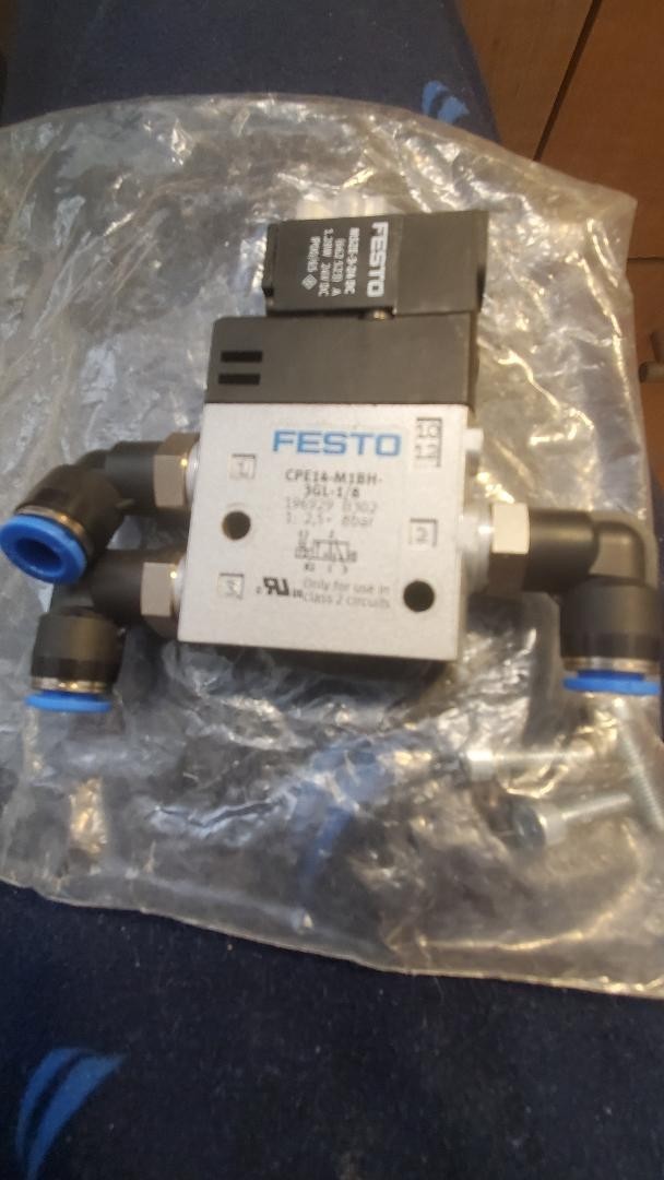 Festo CPE14-M1BH-3GL-1/8, MSZE-3-24 DC Valve with 6mm fittings, Two (2) Units