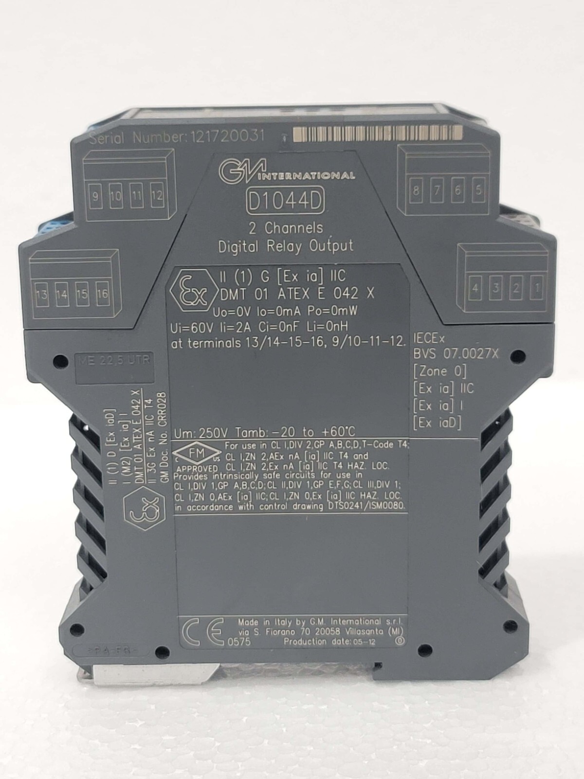 GM INTERNATIONAL D1044D 2 CHANNELS DIGITAL RELAY OUTPUT