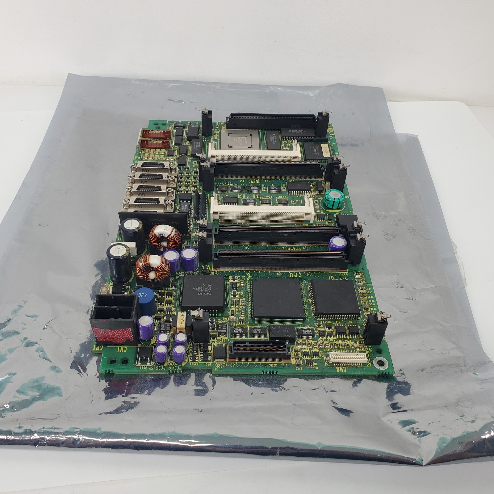 Fanuc Motherboard A20B-8100-0130/17G For Parts Or Repair