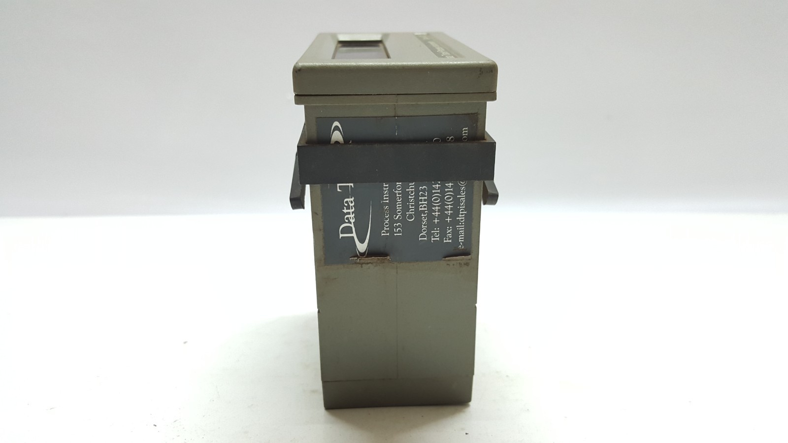 DATA TRACK PROCESS INSTRUMENTS TRACKER 200 90-265V 50/60Hz 12-32VDC 7VA