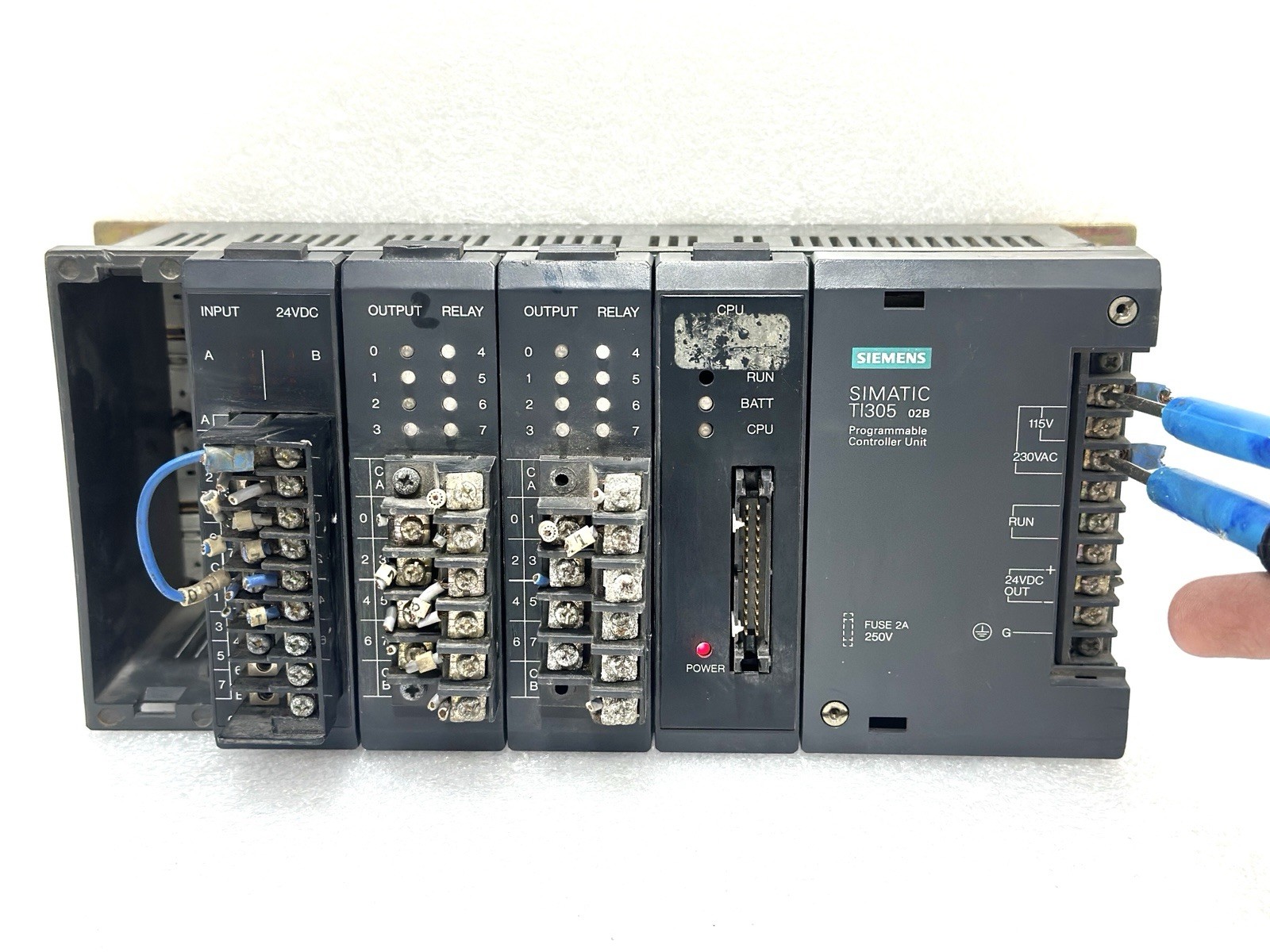 Siemens Simatic TI305 02B Programmable Controller Unit With Cpu/Module With Base