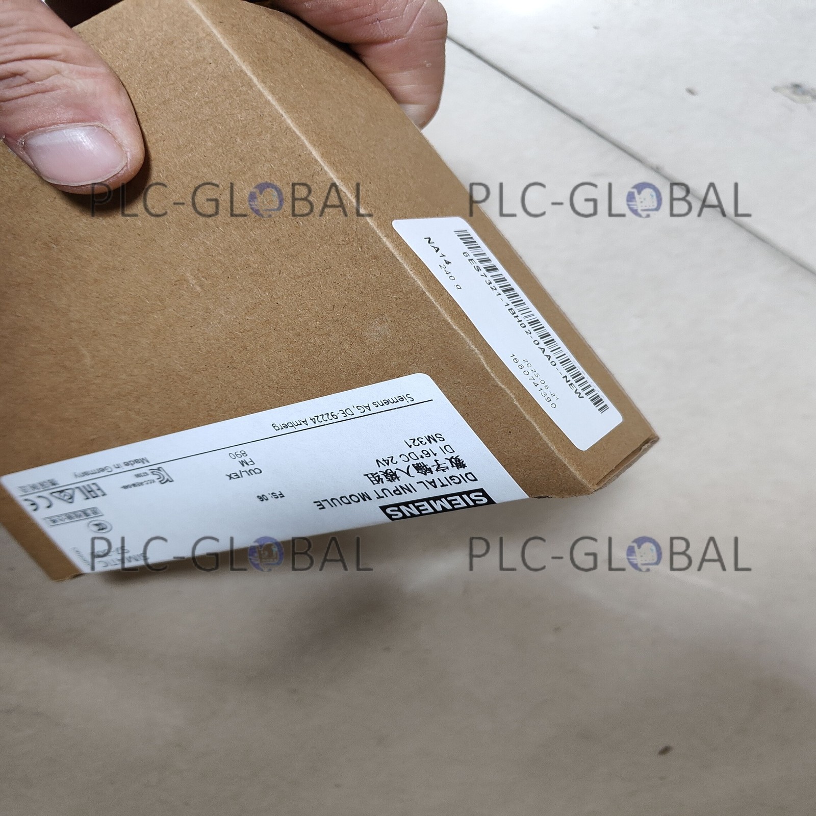 Real US STOCK One NEW Siemens 6ES7321-1BH02-0AA0
