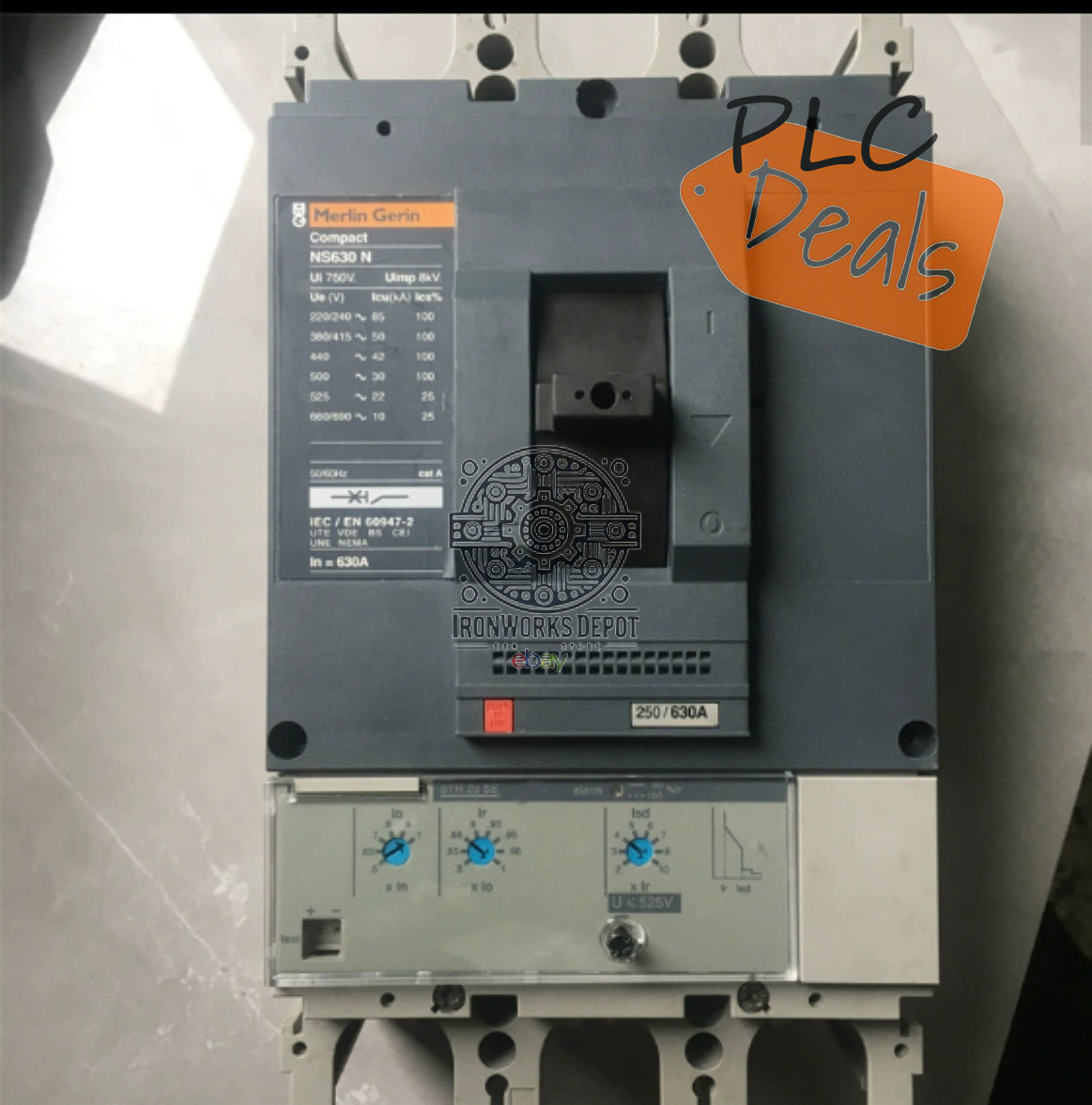 1PCS Breaker NS630N 3P 630A STR23SE 26BO New